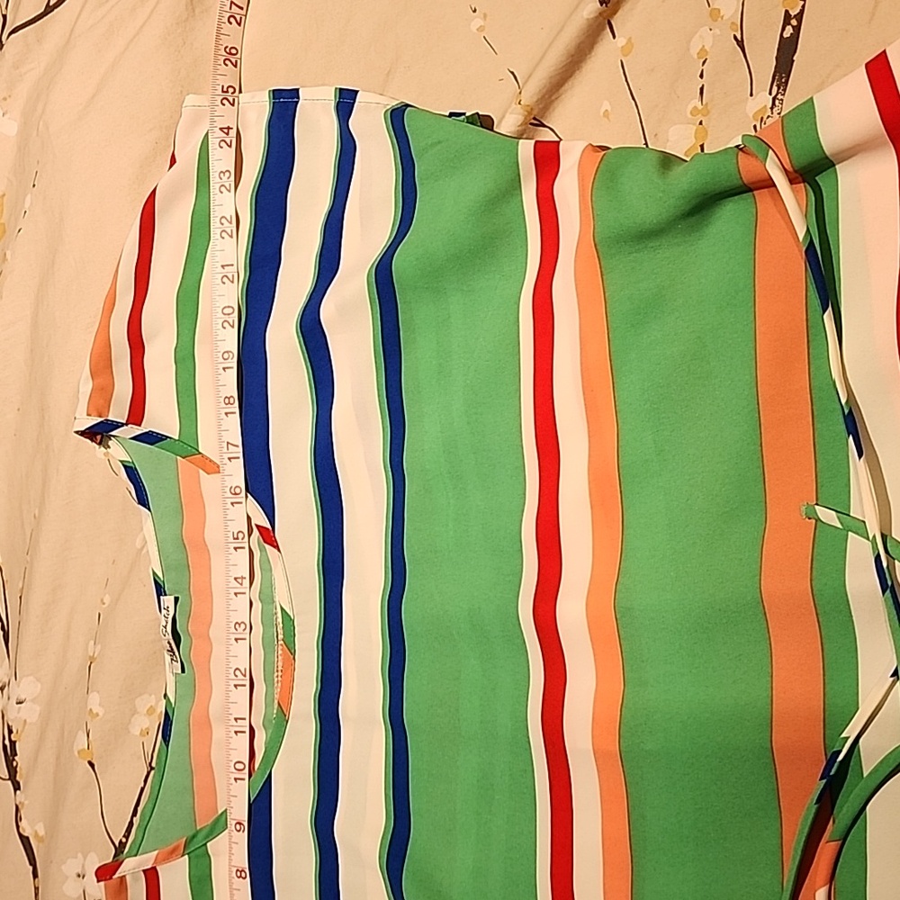Striped top - Picture 4 of 6